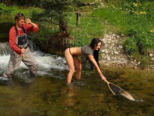 Sexy Fishing Girls 